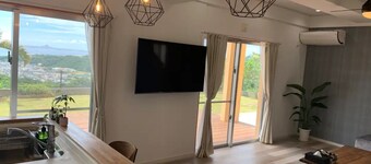 最大10名！一棟貸オーシャンビューを見ながらBBQ家族旅行・女子会・グループ旅行 / 国頭郡 沖縄県