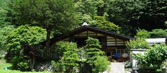 An old folk house in a quiet mountainous area has  / Kamiina-gun Nagano