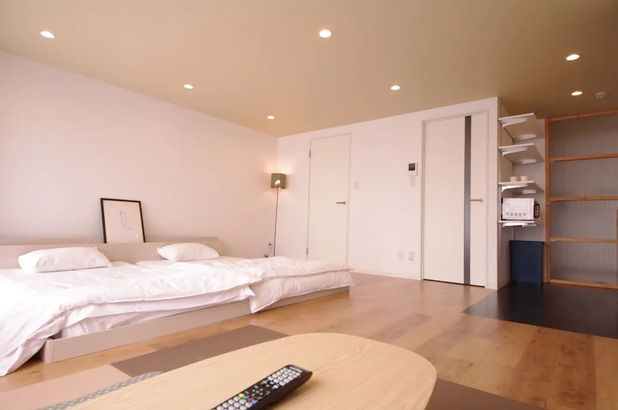 1 slaapkamer, een bureau, gratis wifi, beddengoed