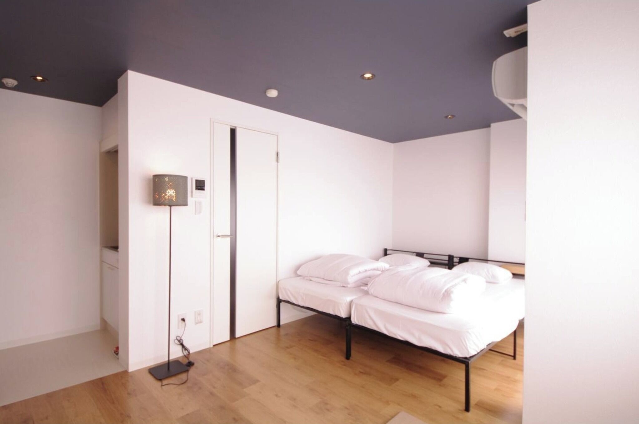 1 bedroom, desk, free WiFi, bed sheets