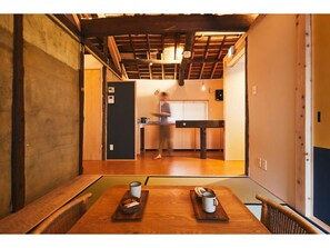 Dining - BIO_004 I want to cook well even when traveling - 004 / Osaka Ōsaka (Osaka)