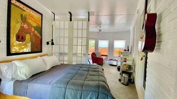 1 多间卧室、办公桌、熨斗/熨衣板、免费 WiFi