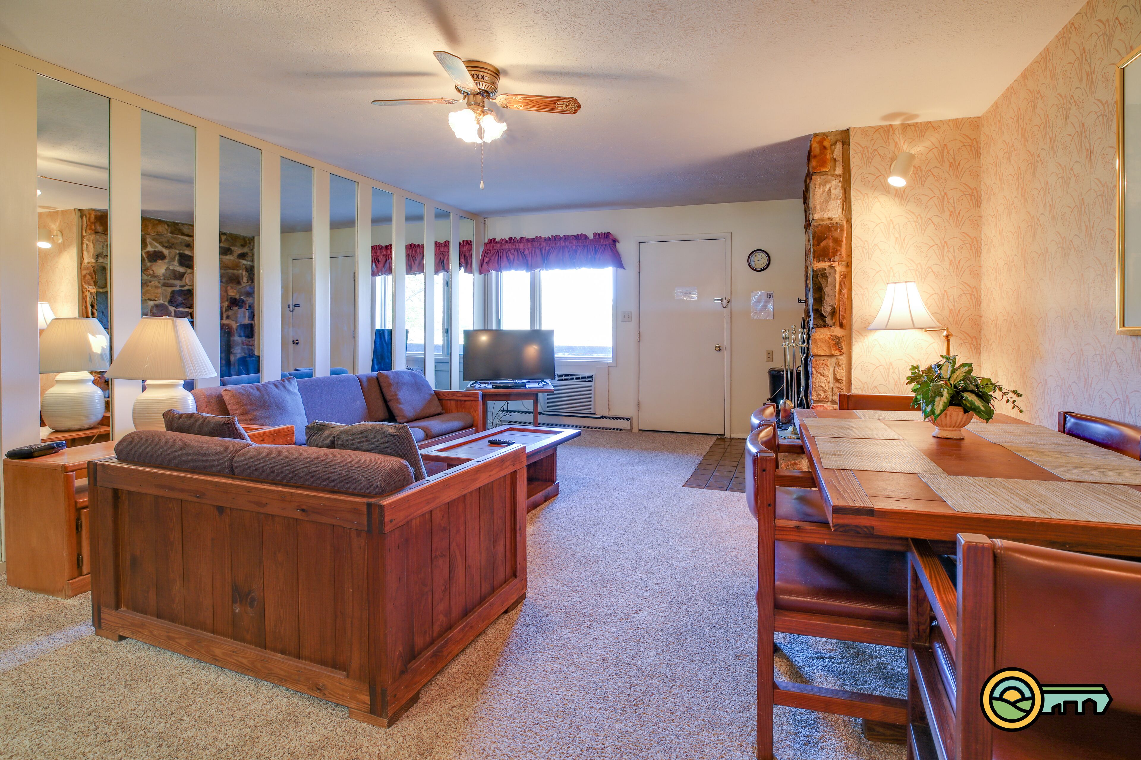 Ski/MTB/Golf Condo (#115) - Slope side | Ski slope & Resort views | Walk-in access!