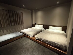 4 camere, Wi-Fi gratuito, lenzuola