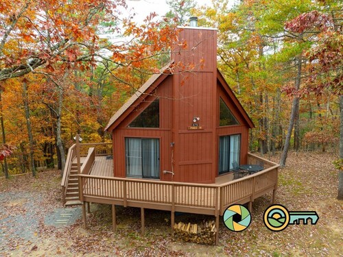 Mountain Chalet (#91) - Quiet, secluded woodland home!