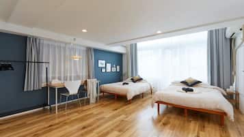 2 bedrooms, desk, free WiFi, bed sheets
