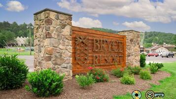 Enceinte de lâhĂ©bergement