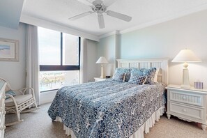 2 bedrooms, iron/ironing board, Internet, bed sheets - Sea Colony beachfront condo with balcony, fast WiFi, pools, gym & central AC (Bethany Beach)