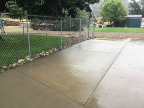 Property grounds - RV Parking spot along the Missouri river (Cascade)