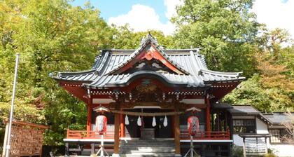 Risumura Villa with Dog Autumn / Minamitsuru-gun Yamanashi