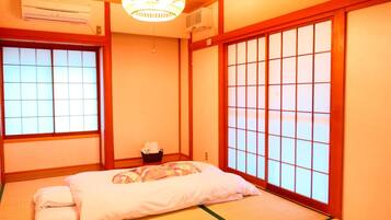 2 bedrooms, bed sheets