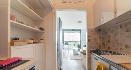 Le Merel - Studio Apartment, Sleeps 4