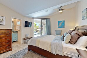 5 bedrooms, iron/ironing board, internet, bed sheets