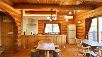 Fridge, microwave, stovetop, cookware/dishes/utensils