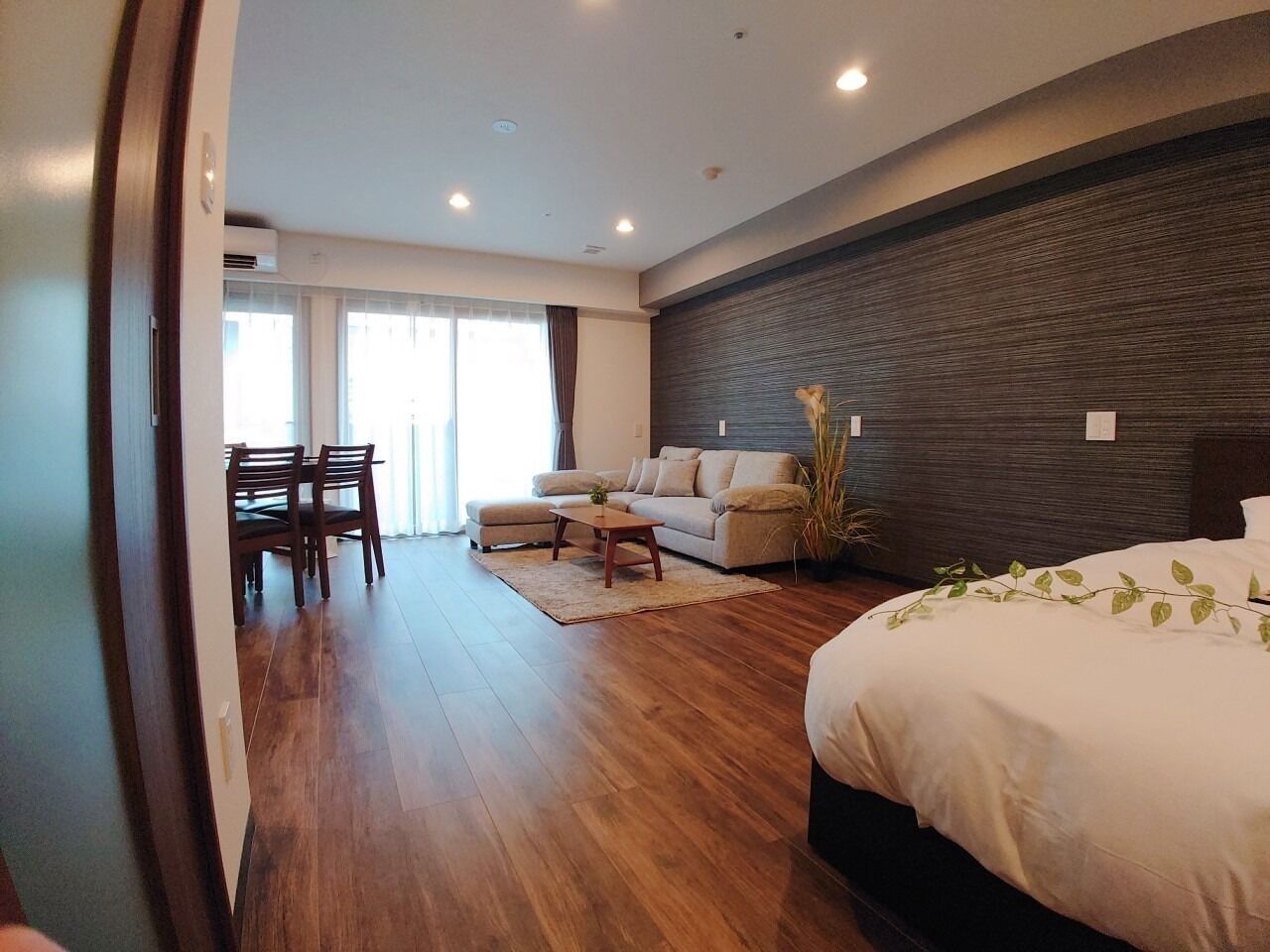 1 bedroom, desk, free WiFi, bed sheets