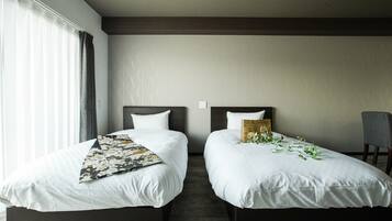 1 bedroom, desk, free WiFi, bed sheets