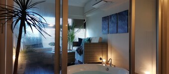 Room with a mini pool  5 minutes walk from Ishiga / Ishigaki City Okinawa