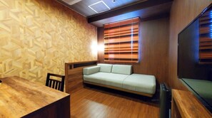 1 Schlafzimmer, Schreibtisch, Bügeleisen/Bügelbrett, kostenloses WLAN