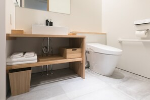 ヘアドライヤー、タオル