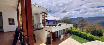 Mansion PAL SAN GIL CON Piscina