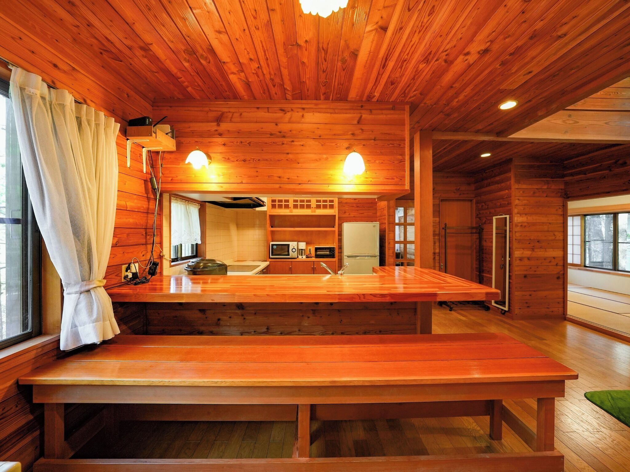 冰箱、微波炉、炉灶、厨具/餐具