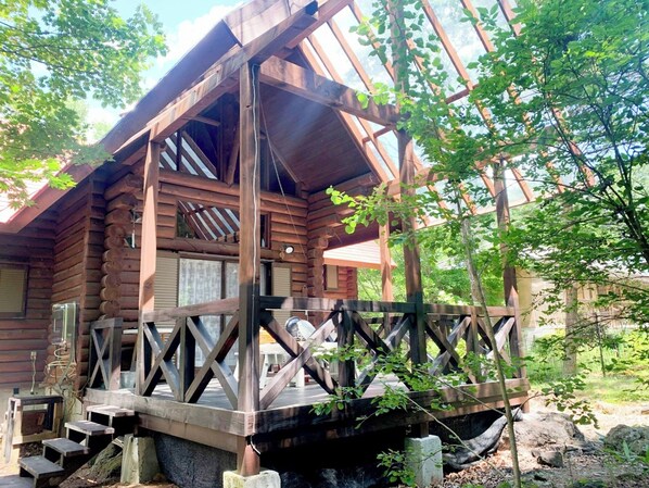Terrace/patio - Chartered cottage Cute logsCampanula 26people / Agatsuma-gun Gunma (Agatsuma-gun)