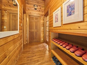 Interior - cottage Fashionable log stylecurl 25people / Agatsuma-gun Gunma (Agatsuma-gun)