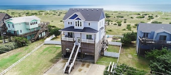 Oceanfront, Elevator, Private Pool, Pool Table, Hot Tub