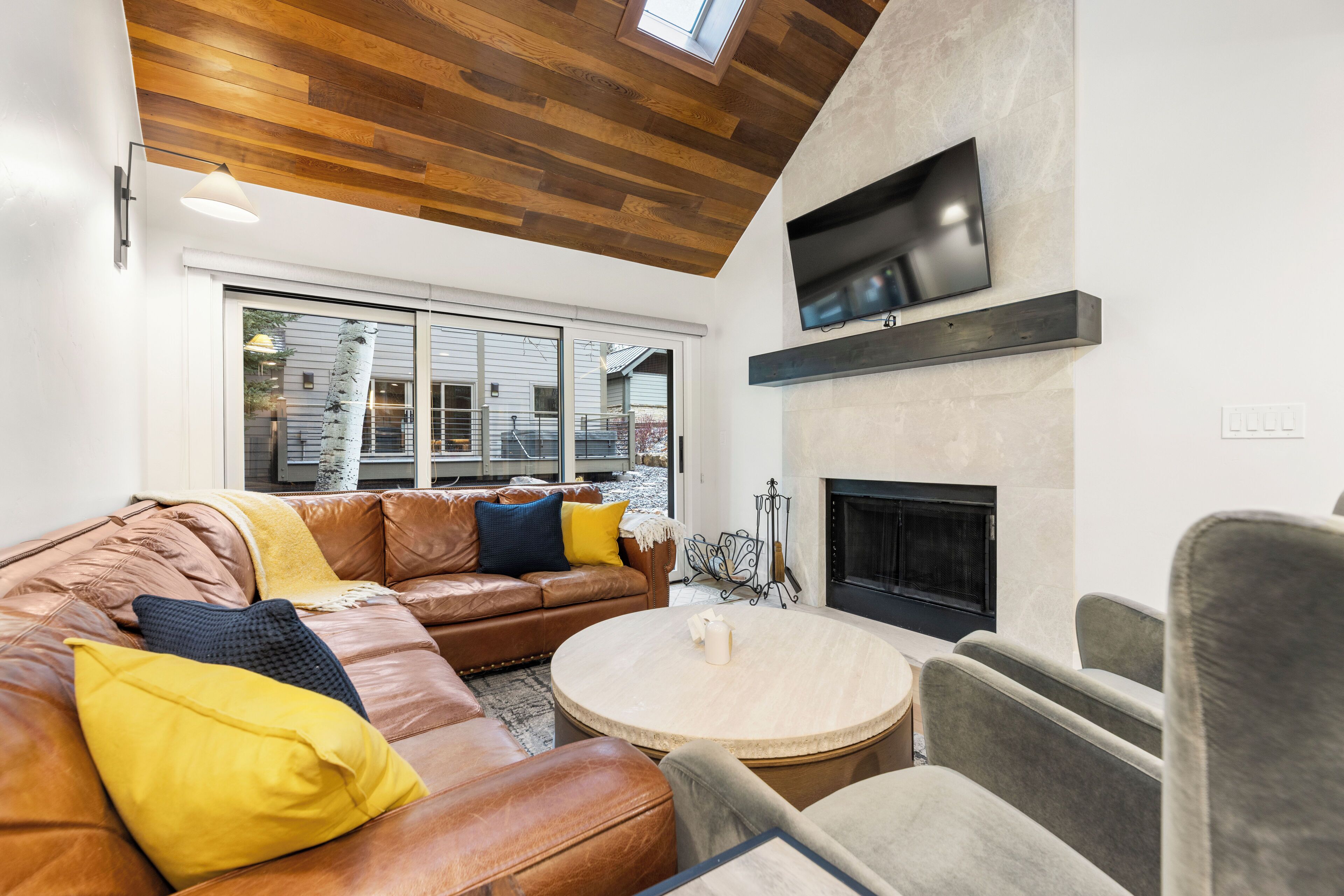 Smart-TV, Kamin