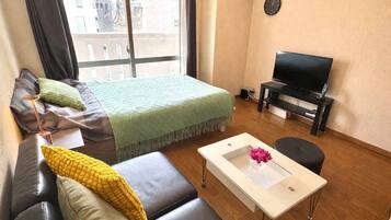 1 bedroom, desk, iron/ironing board, free WiFi
