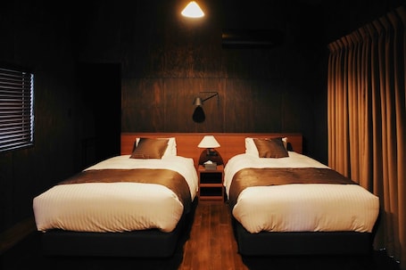 1 bedroom, free WiFi, bed sheets. No meals Rental plan for a detached building / Onomichi Hiroshima