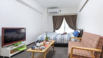 1 bedroom, desk, iron/ironing board, free WiFi