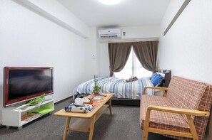 1 bedroom, desk, iron/ironing board, free WiFi