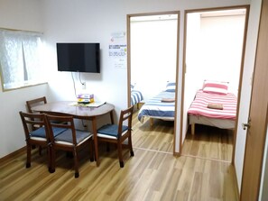 3 間睡房、免費 Wi-Fi、床單