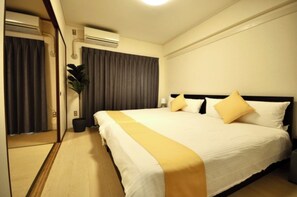 1 bedroom, desk, free WiFi, bed sheets