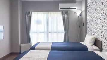 1 bedroom, desk, free WiFi, bed sheets