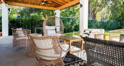 Fun Luxury Villa W/ Pool, Concierge, Yacht and Chef Services!