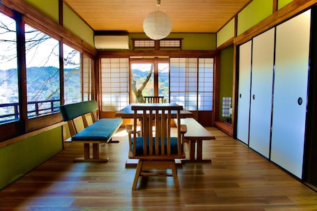 Dining. Rental of a whole building Luxury time spent in - En Yoshino / Yoshino-gun Nara