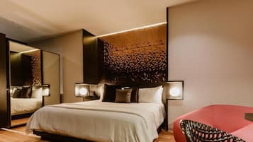 Loft | 1 bedroom, Egyptian cotton sheets, premium bedding, down comforters
