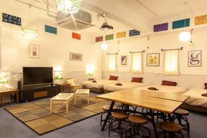 تناول الطعام