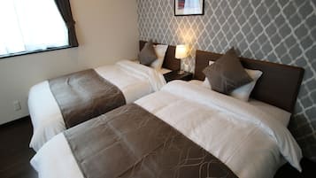 1 bedroom, desk, free WiFi, bed sheets