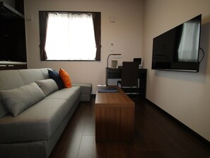 TV - 7 minutes by car from Ina Station free parking  / Ina Nagano (Ina)