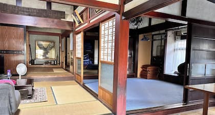 Oldstyle house Mie available for private use fo / Nagahama Shiga