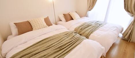 1 bedroom, iron/ironing board, bed sheets