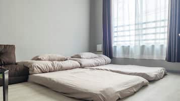 1 bedroom, desk, iron/ironing board, free WiFi