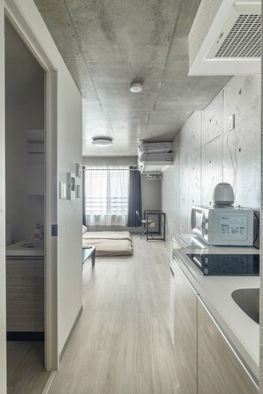 1 chambre, bureau, fer et planche à repasser, Wi-Fi gratuit