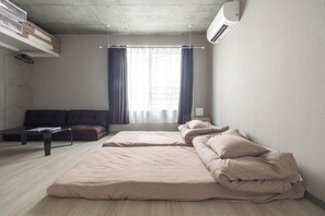 1 chambre, bureau, fer et planche à repasser, Wi-Fi gratuit