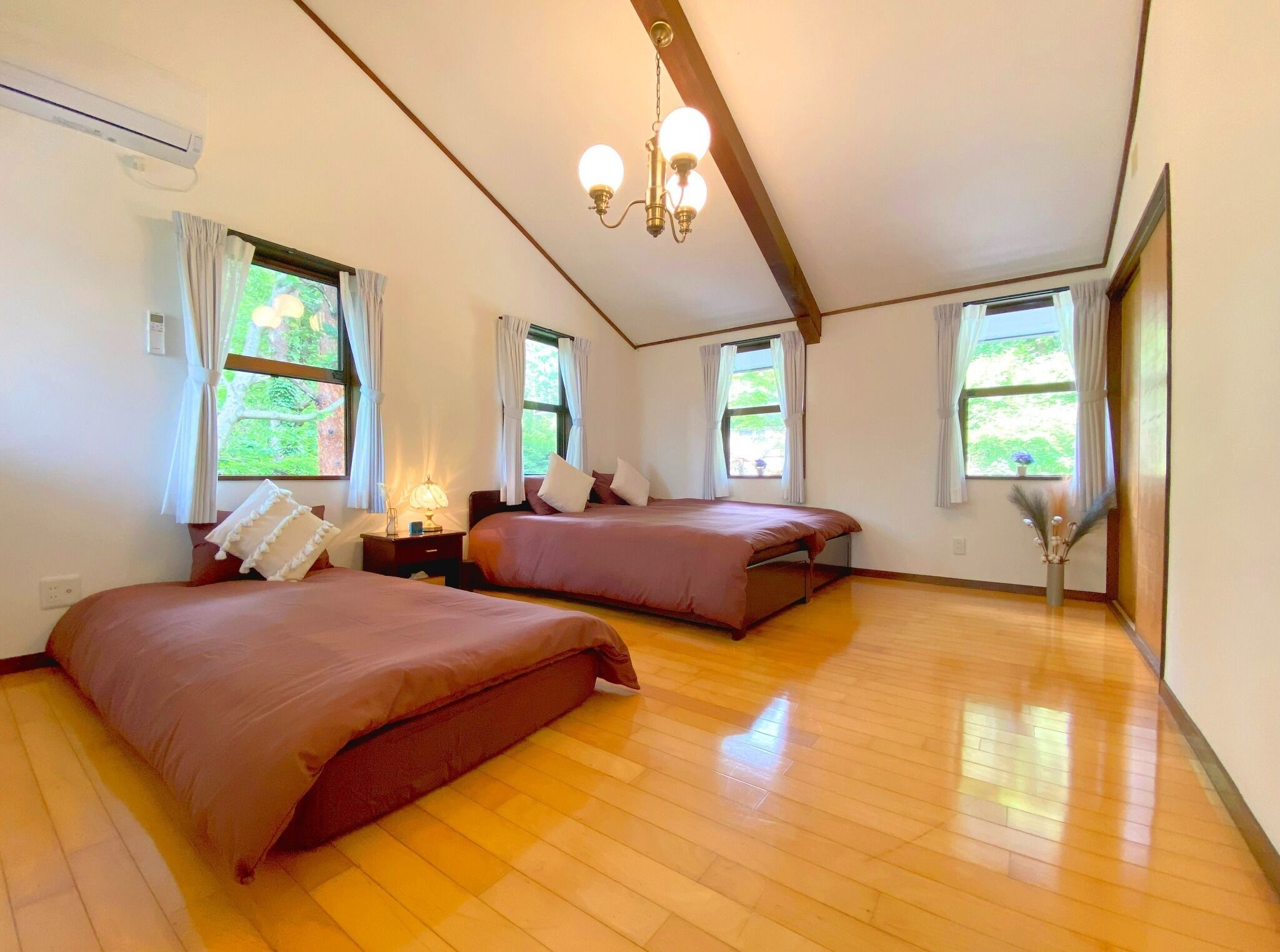 2 bedrooms, desk, free WiFi, bed sheets
