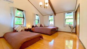 2 bedrooms, desk, free WiFi, bed sheets