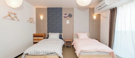 1 camera, una scrivania, ferro/asse da stiro, Wi-Fi gratuito